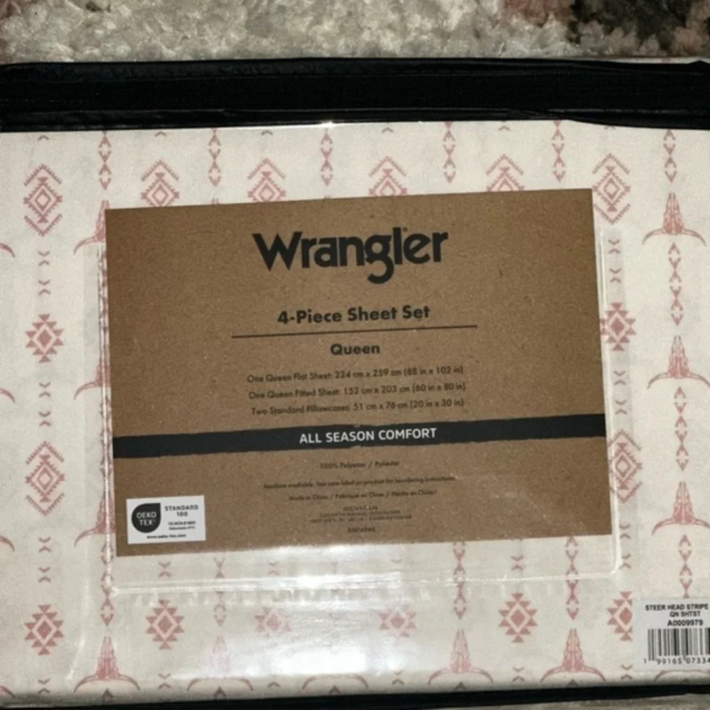 NEW Wrangler Pink/White Steer Head/Aztec 4-Piece Queen Sheet Set